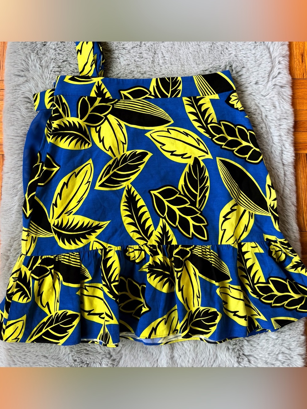 MOSCHINO Blue & Yellow Leaf-Print Wrap Skirt